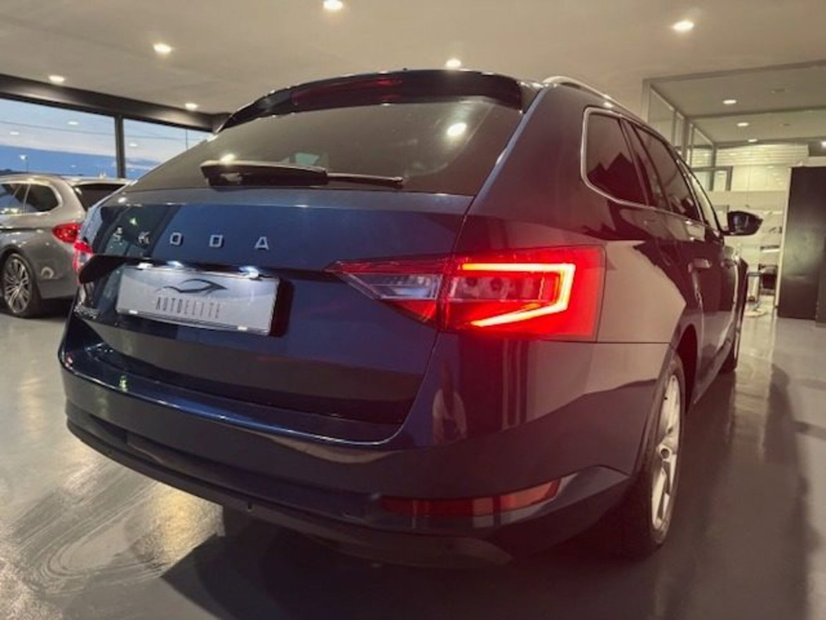 Skoda Superb Station Wagon 2.0 TDI EVO 150 CV SCR DSG Wagon Executive (7)