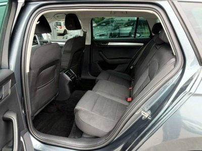 Skoda Superb 2.0 tdi Style 150cv dsg (14)