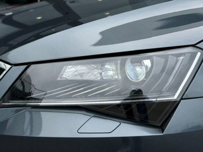 Skoda Superb 2.0 tdi Style 150cv dsg (18)