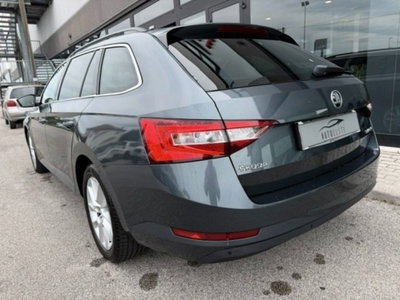 Skoda Superb 2.0 tdi Style 150cv dsg (3)