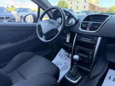 Peugeot 207 Cabrio THP 156CV CC Féline (9)