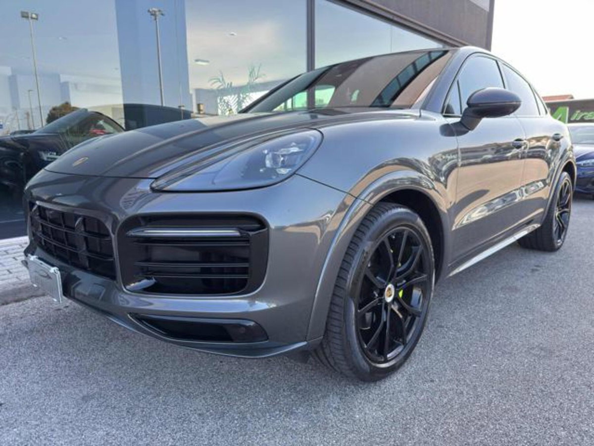 Porsche Cayenne Coupé 3.0 V6
