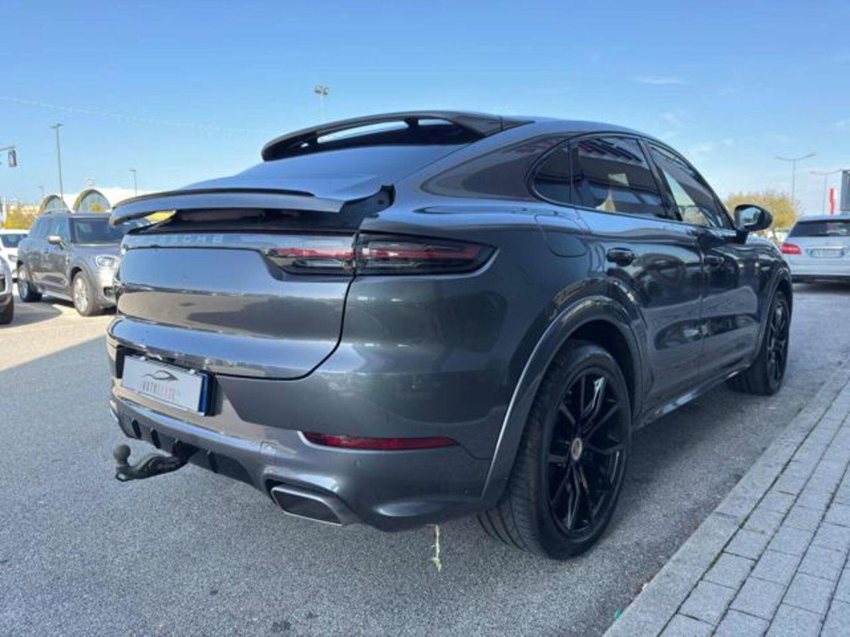 Porsche Cayenne Coupé 3.0 V6 (7)