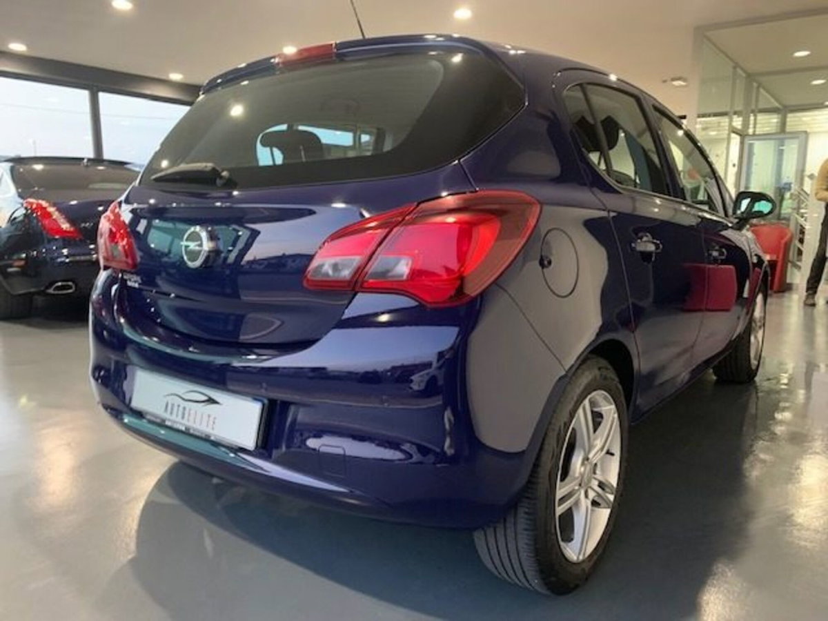 Opel Corsa 1.4 90CV GPL Tech 5 porte n-Joy (6)