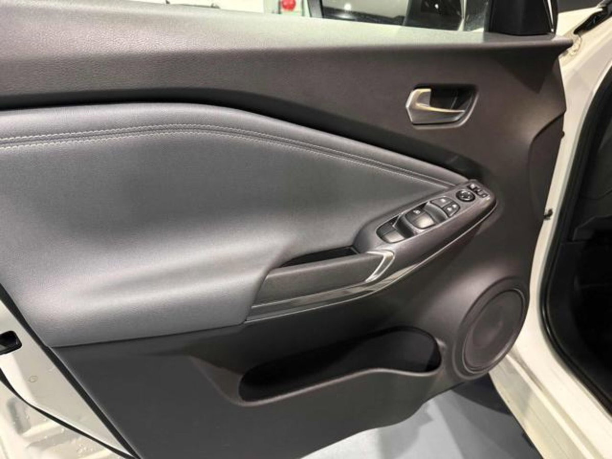 Nissan Juke 1.0 dig-t N-Connecta 114cv dct (15)