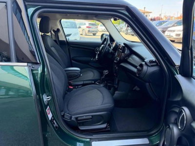 MINI Mini 1.5 Cooper D Boost 5 porte (12)
