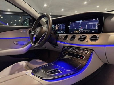 Mercedes-Benz Classe E 220 d 4Matic Auto Premium Plus (10)