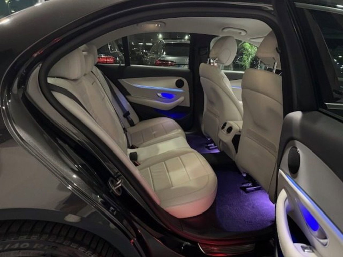 Mercedes-Benz Classe E 220 d 4Matic Auto Premium Plus (18)