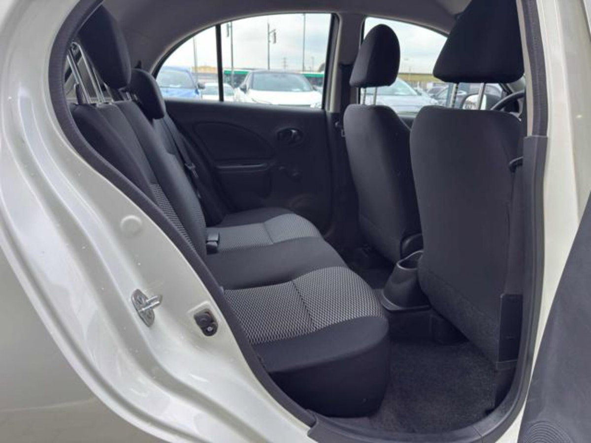 Nissan Micra 1.2 12V 5 porte Acenta Young (14)