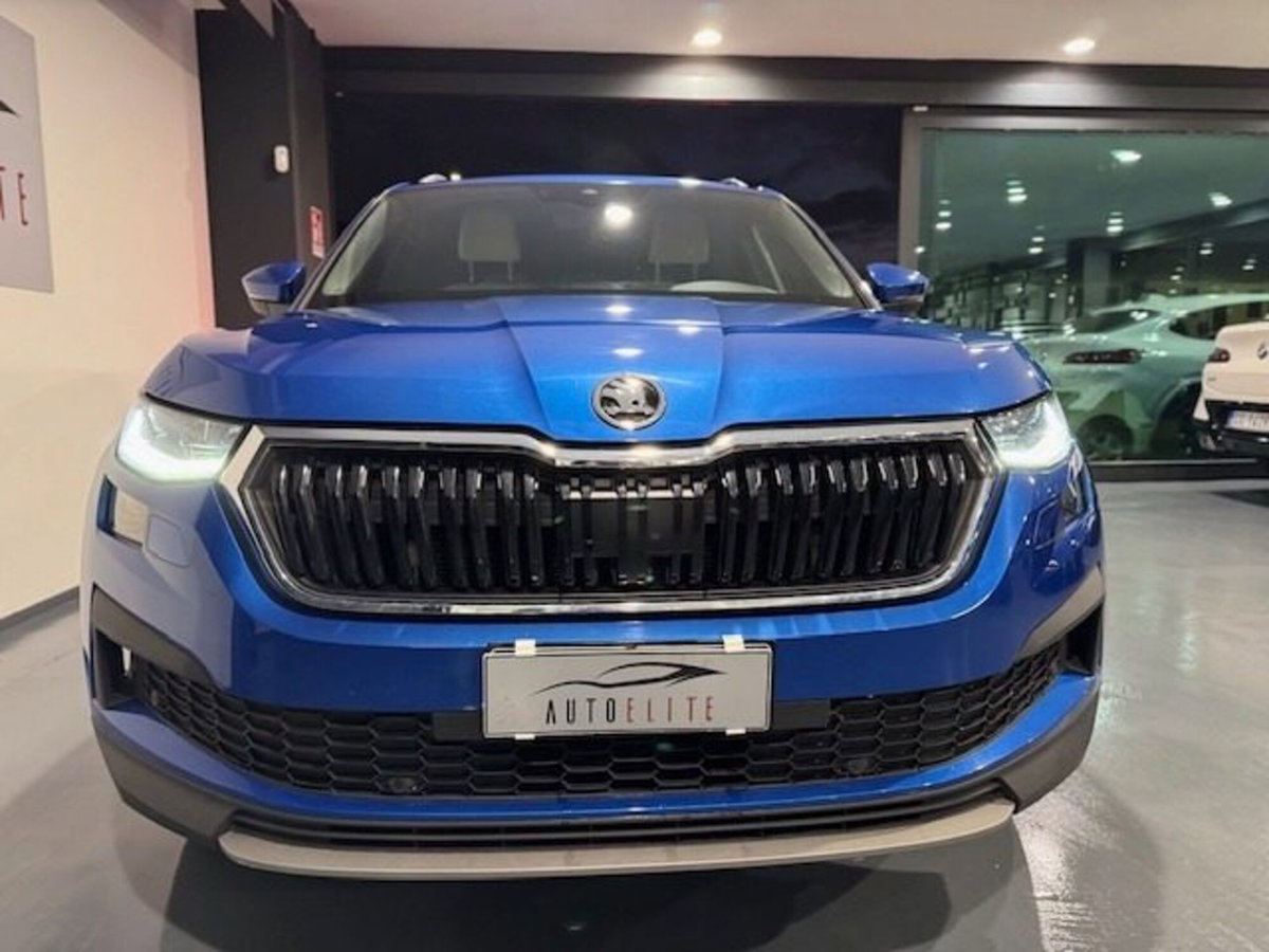 Skoda Kodiaq 2.0 TDI EVO SCR 4x4 DSG 7 posti Style (2)