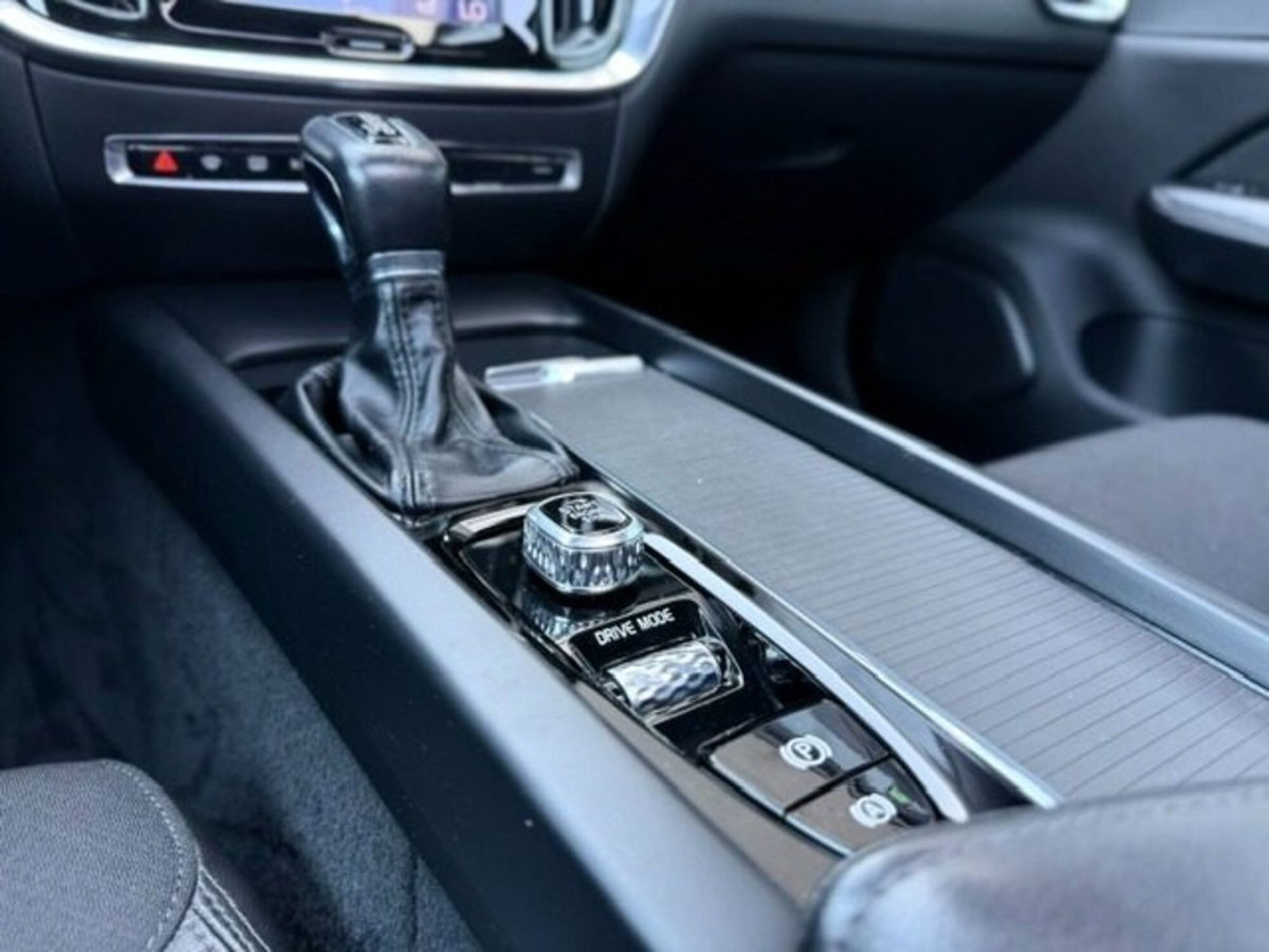 Volvo V60 Cross Country D4 (12)