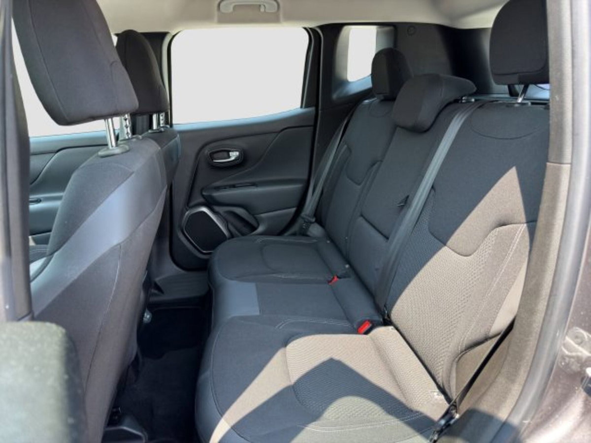 Jeep Renegade 1.6 Mjt 120 CV Limited (11)