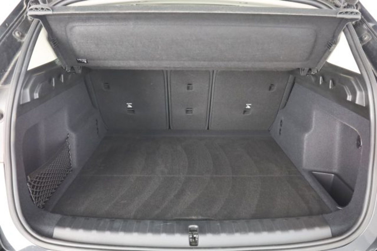 BMW X1 sDrive 18i Msport (6)