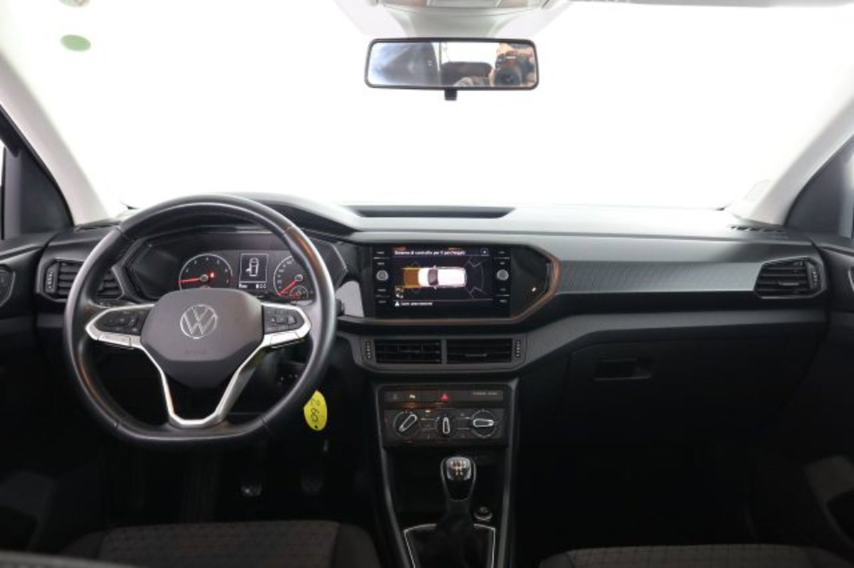 Volkswagen T-Cross 1.0 TSI Style BMT (4)