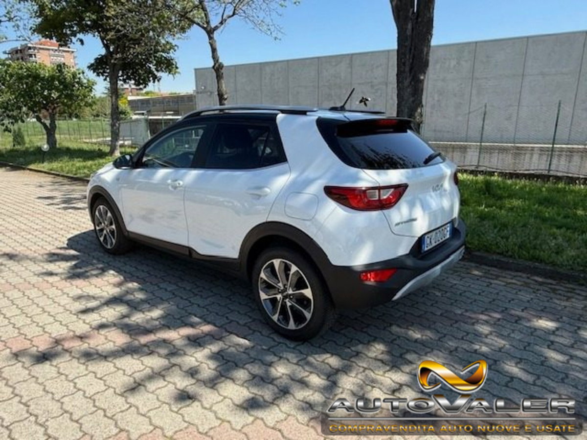 Kia Stonic 1.0 T-GDi 100 CV MHEV iMT Style (2)