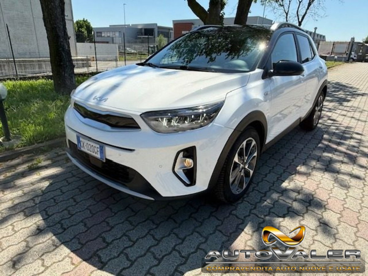 Kia Stonic 1.0 T-GDi 100 CV MHEV iMT Style (4)