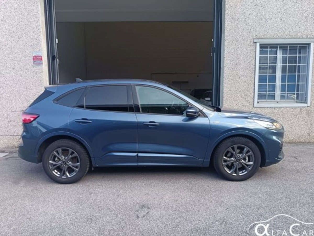 Ford Kuga 2.5 Full Hybrid 190 CV CVT 2WD ST-Line Design (18)