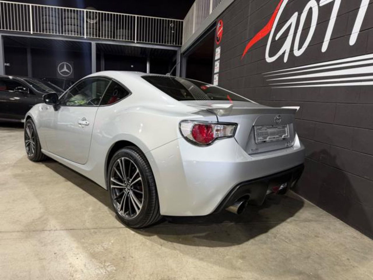 Toyota GT86 2.0 (5)