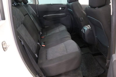 Peugeot 3008 2.0 HDi 150CV Business (10)
