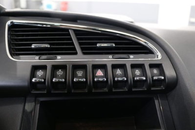 Peugeot 3008 2.0 HDi 150CV Business (15)