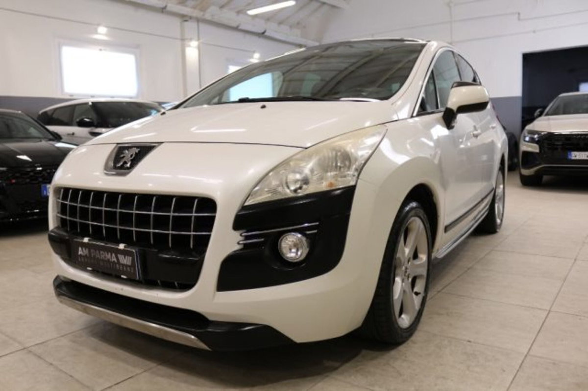 Peugeot 3008 2.0 HDi 150CV Business (3)
