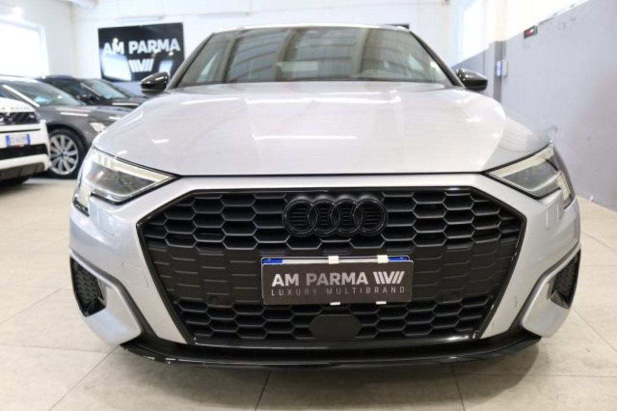 Audi A3 Sportback 40 TFSI e S tronic S line edition (2)