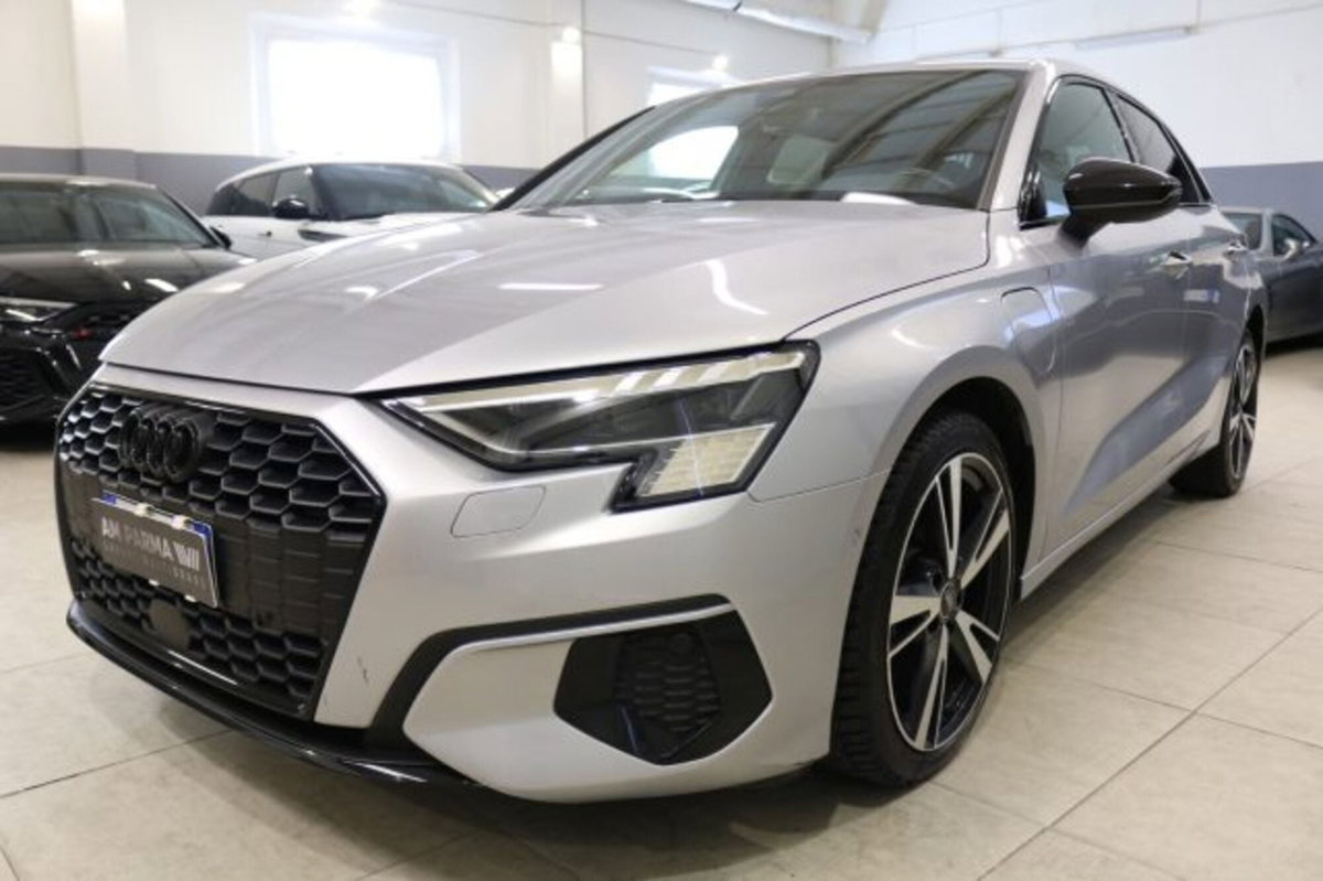 Audi A3 Sportback 40 TFSI e S tronic S line edition (3)