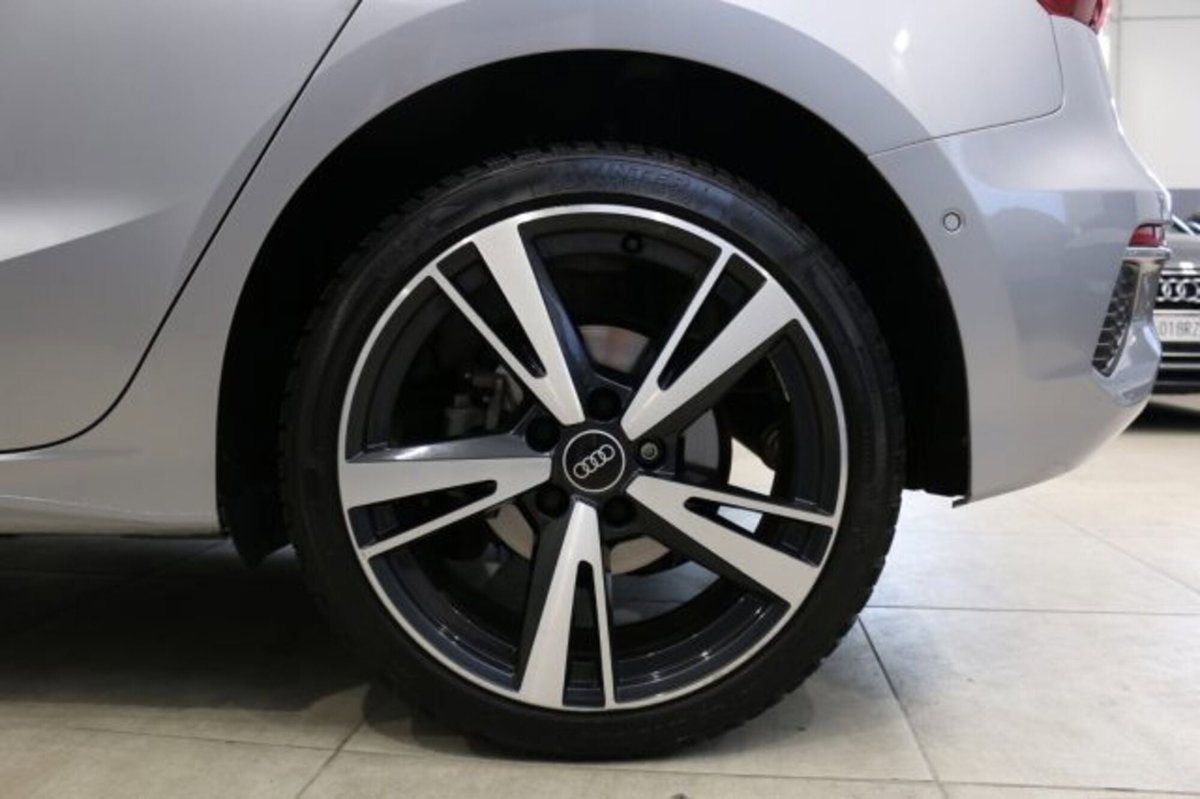 Audi A3 Sportback 40 TFSI e S tronic S line edition (8)