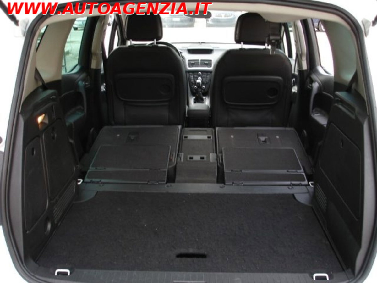 Opel Meriva 1.3 CDTI ecoFLEClub (17)