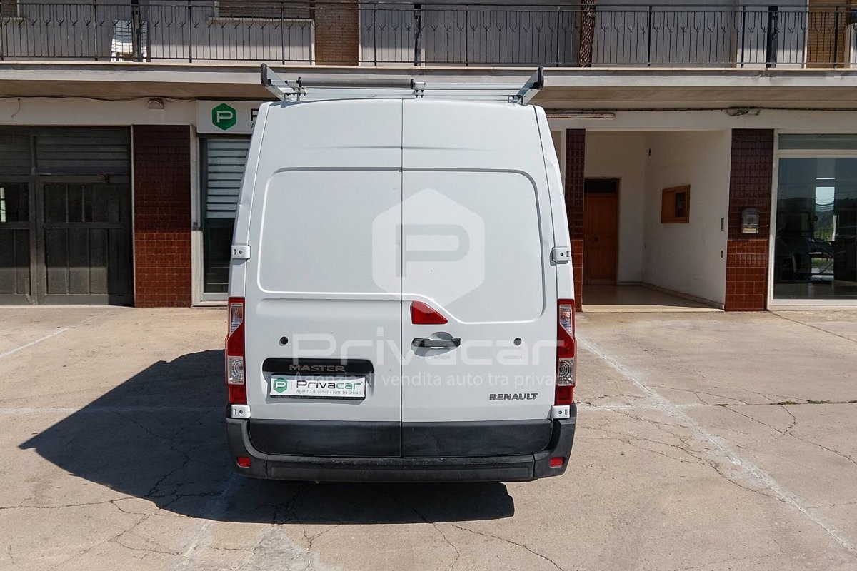 Renault Master Furgone T35 2.3 dCi/150 PM-TM Furgone E5 (6)