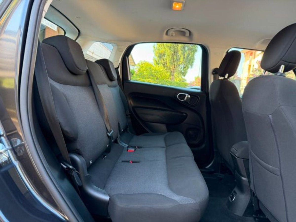 Fiat 500L 1.4 95 CV Mirror (13)
