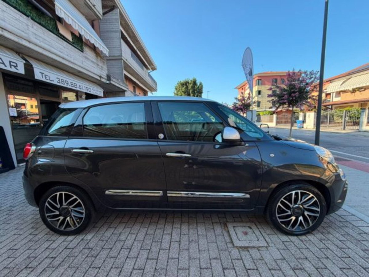 Fiat 500L 1.4 95 CV Mirror (4)