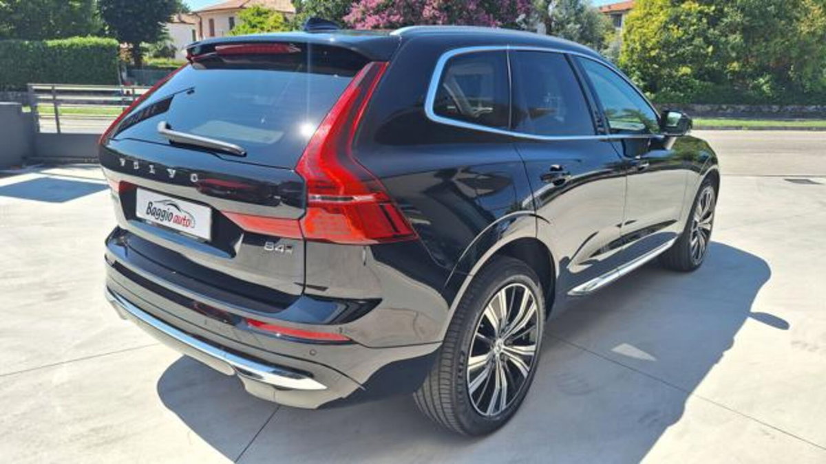 Volvo XC60 B4 (d) AWD automatico Plus Bright N1 (11)