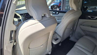 Volvo XC60 B4 (d) AWD automatico Plus Bright N1 (14)