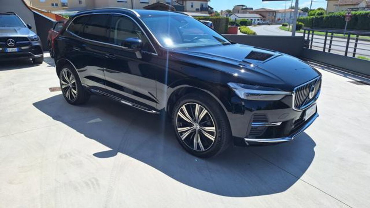 Volvo XC60 B4 (d) AWD automatico Plus Bright N1 (15)