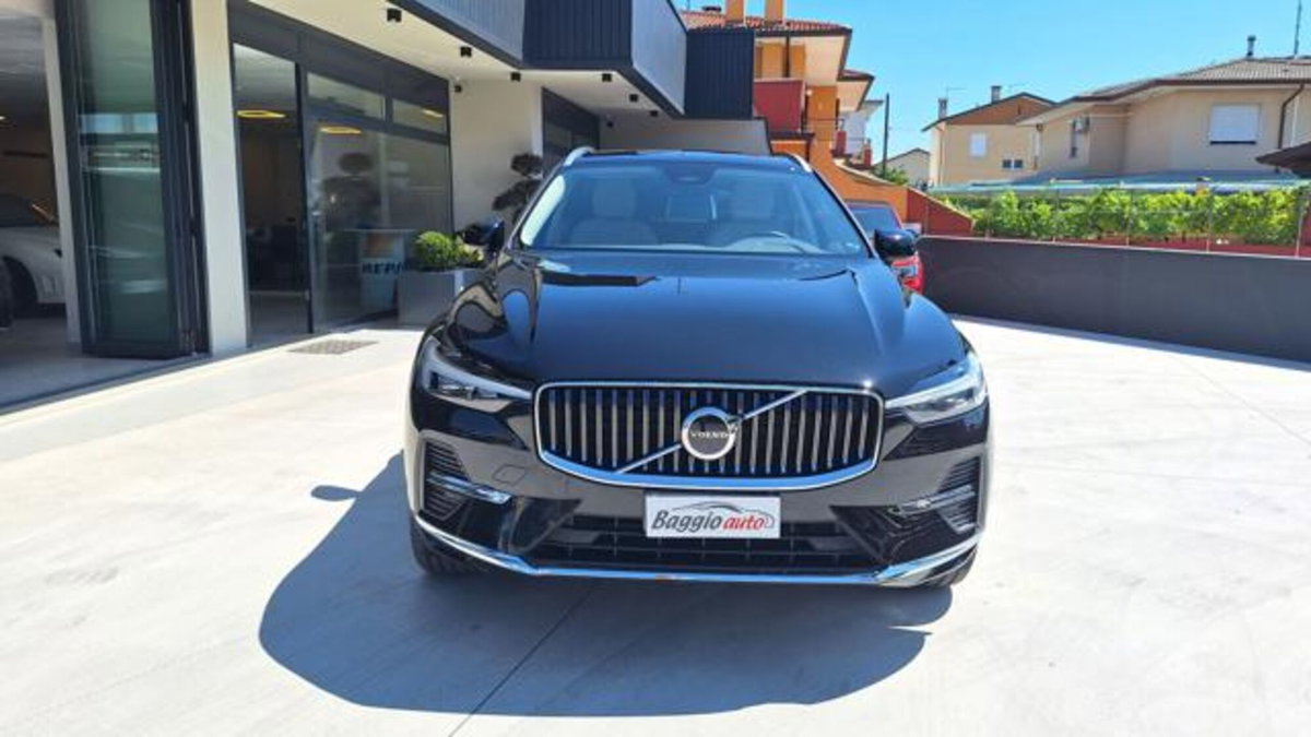 Volvo XC60 B4 (d) AWD automatico Plus Bright N1 (3)