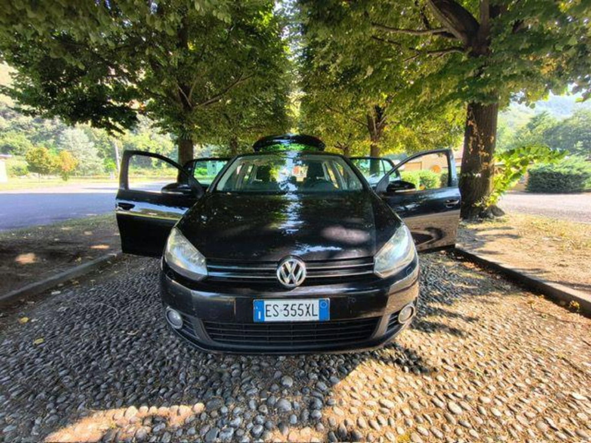 Volkswagen Golf 2.0 TDI 140CV DPF 5p. Comfortline (13)
