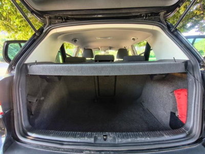 Volkswagen Golf 2.0 TDI 140CV DPF 5p. Comfortline (18)