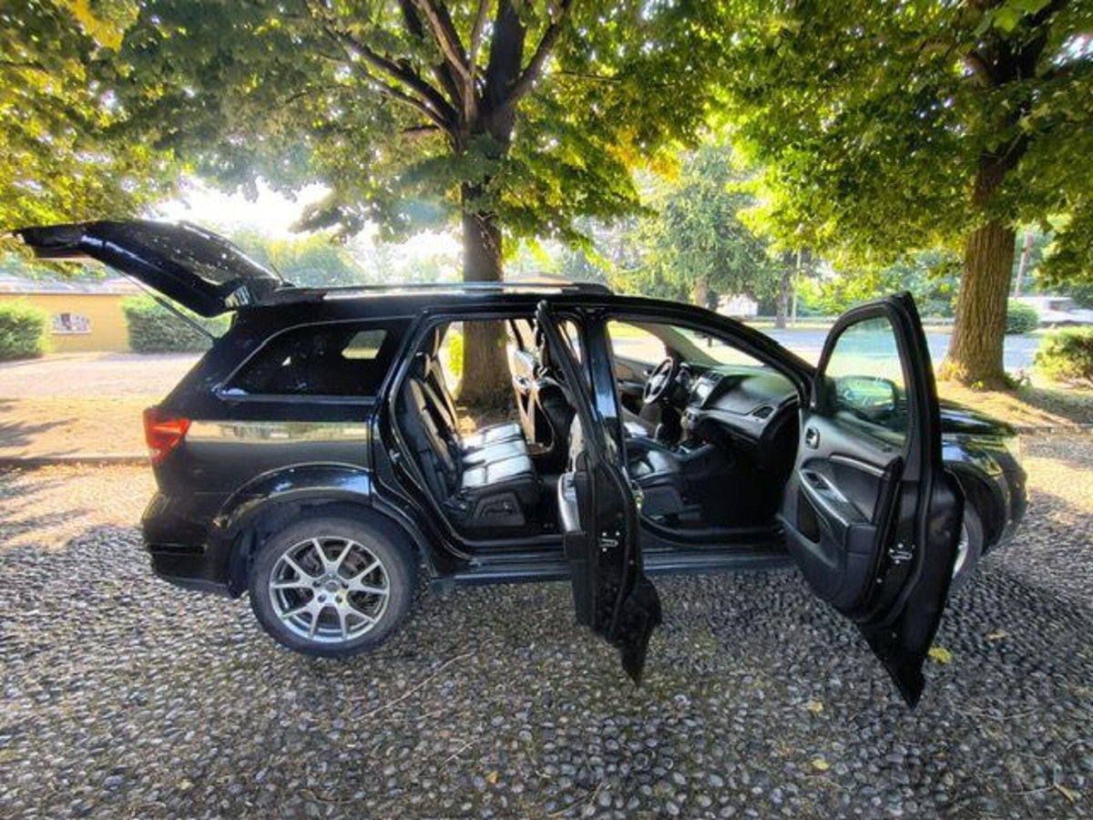 Fiat Freemont 2.0 Mjt 170 CV 4x4 Automatica Lounge (13)