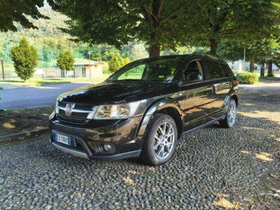 Fiat Freemont 2.0 Mjt 170 CV 4x4 Automatica Lounge (2)