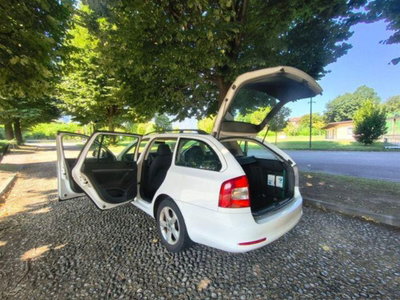 Skoda Octavia Station Wagon 1.6 TDI CR F.AP. Wagon Comfort (11)