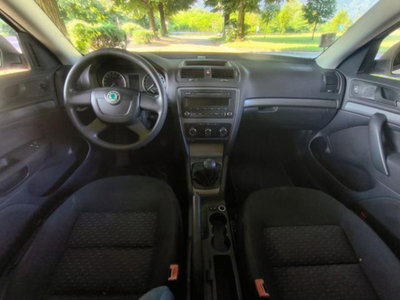 Skoda Octavia Station Wagon 1.6 TDI CR F.AP. Wagon Comfort (18)