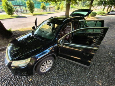 Volkswagen Tiguan 2.0 TDI DPF 4MOTION DSG R-Line (10)