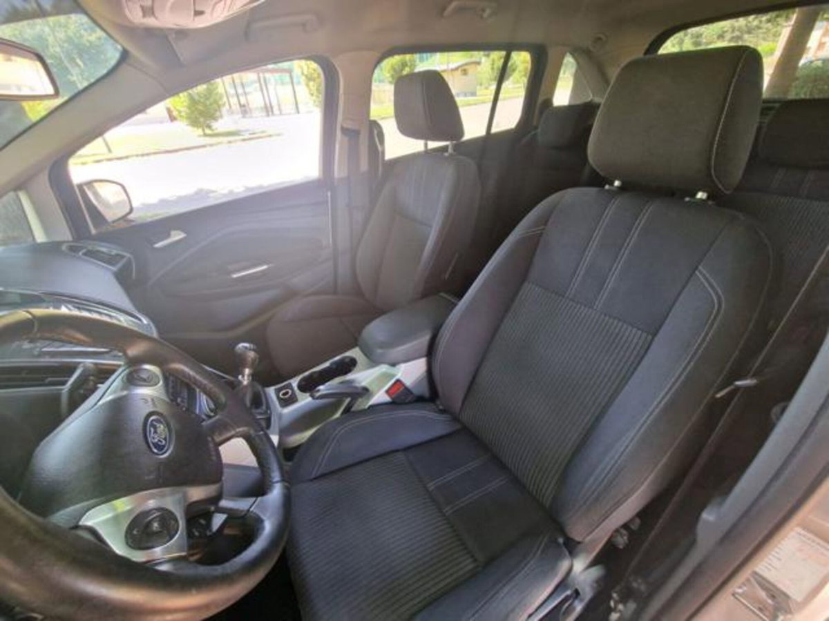 Ford C-Max 1.6 TDCi 115CV Titanium (11)