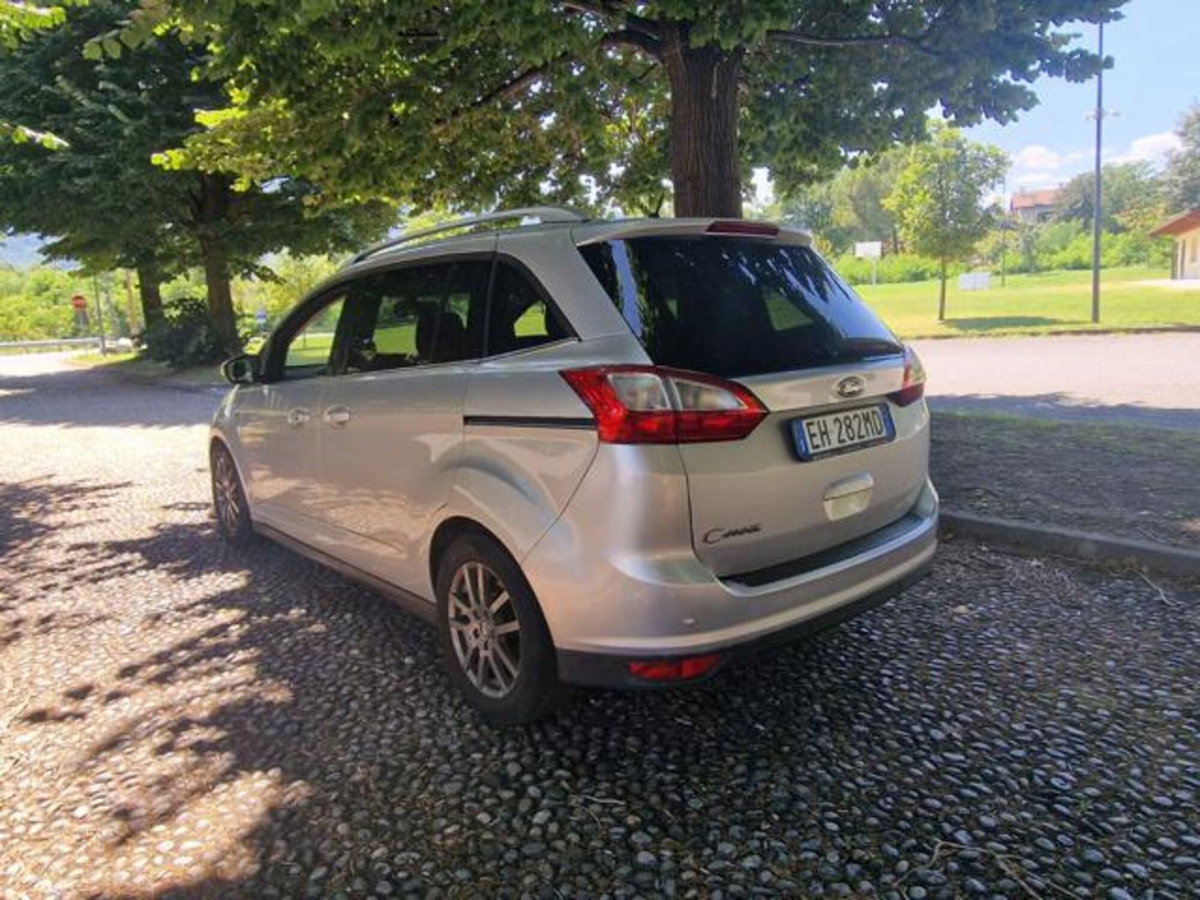 Ford C-Max 1.6 TDCi 115CV Titanium (3)