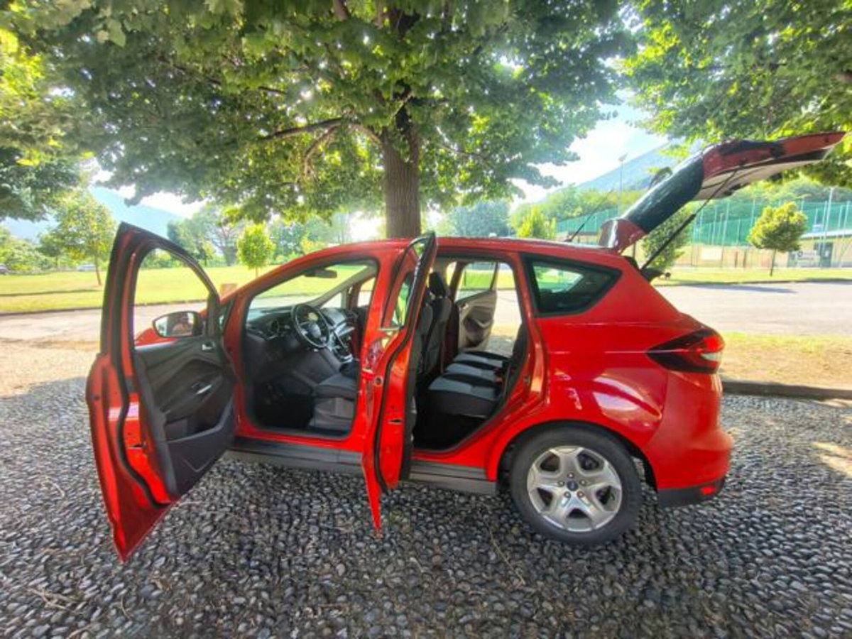 Ford C-Max 1.0 EcoBoost 100CV Titanium (11)