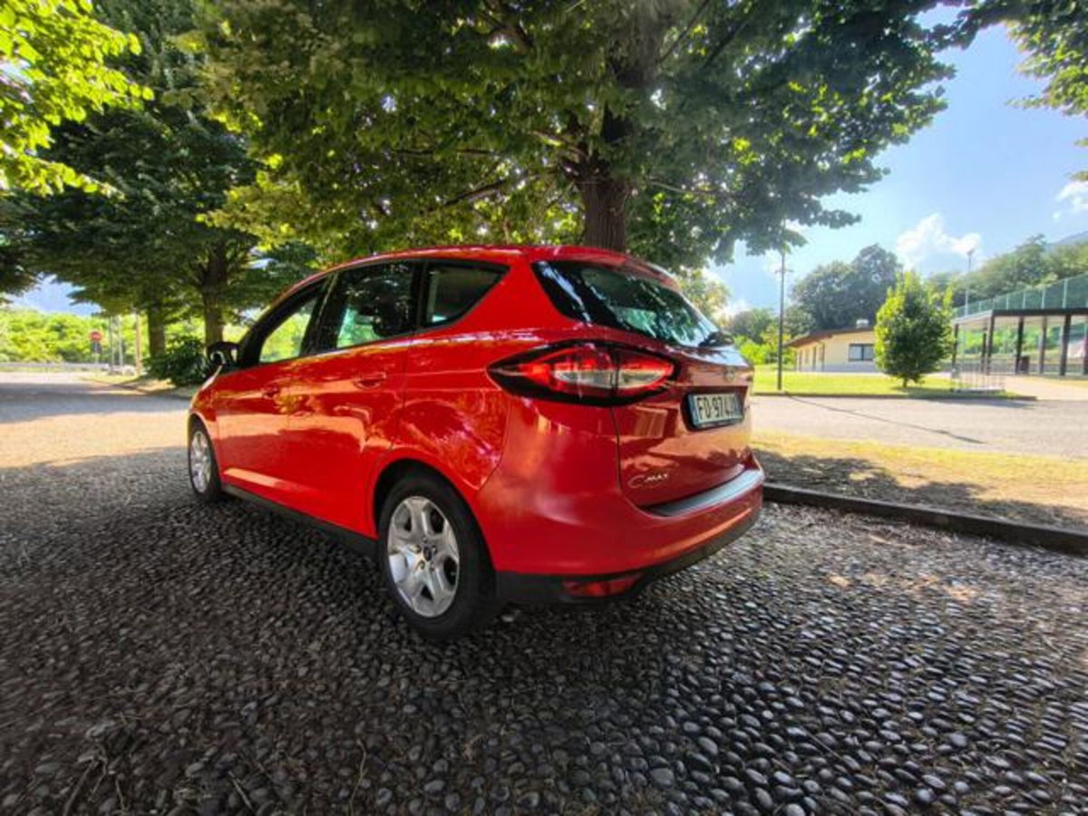 Ford C-Max 1.0 EcoBoost 100CV Titanium (4)