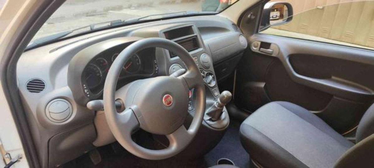 Fiat Panda 1.2 Dynamic (9)