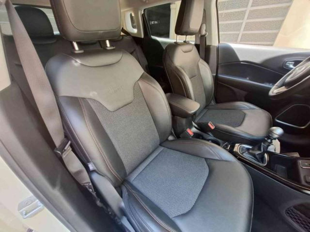 Jeep Compass 1.4 MultiAir 2WD Limited (20)