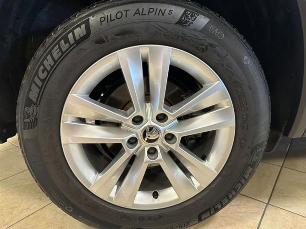 Skoda Kodiaq 2.0 TDI EVO SCR 4x4 DSG 7 posti Sportline (12)